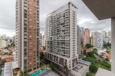 Image 5 - 864389