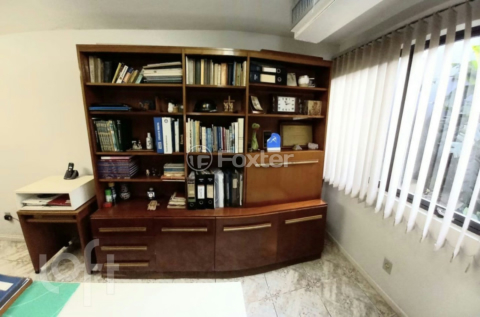 Image 33 - 864634