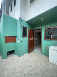Image 9 - 864649