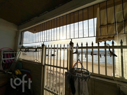 Image 9 - 864681