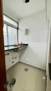 Image 4 - 864736