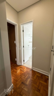 Image 7 - 864748
