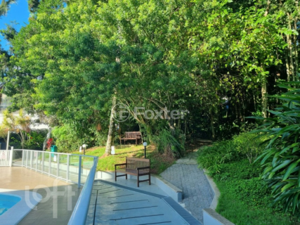 Image 14 - 864763