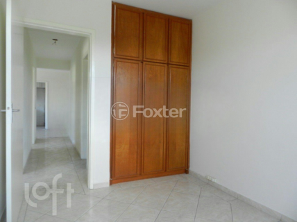 Image 11 - 864846