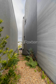 Image 52 - 864973