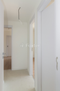 Image 10 - 865105