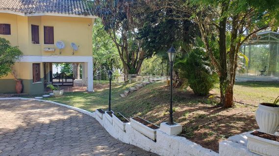 Image 15 - 865125
