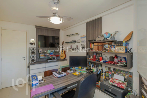 Image 17 - 865161