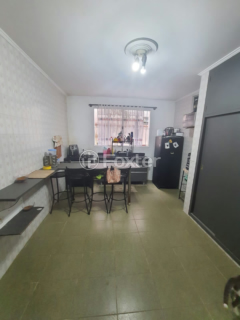 Image 6 - 865600