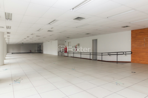 Image 10 - 865628