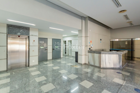 Image 49 - 865666