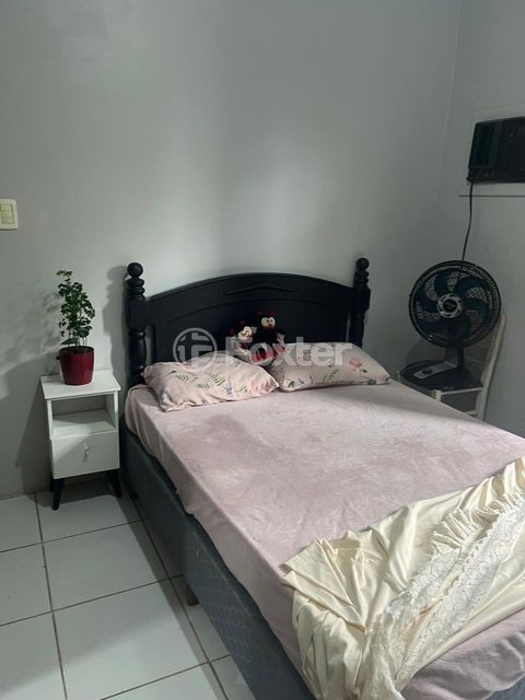 Image 36 - 865677