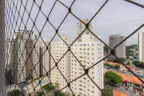 Image 7 - 865736