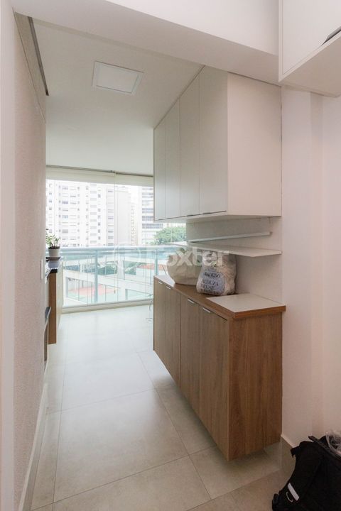 Image 8 - 865863