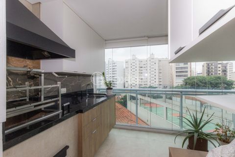Image 7 - 865863