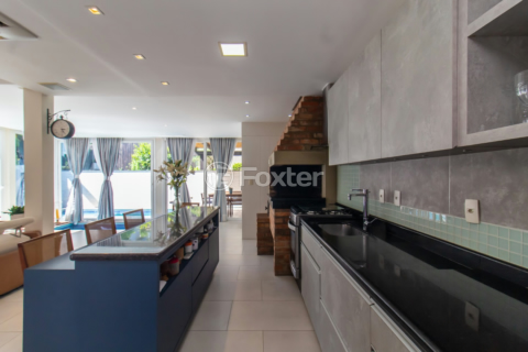 Image 21 - 865885