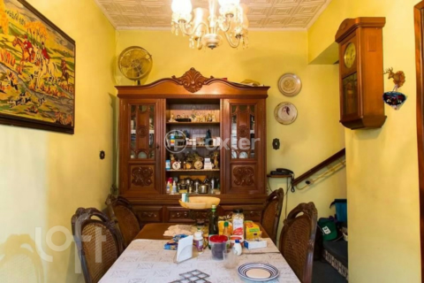 Image 10 - 866001