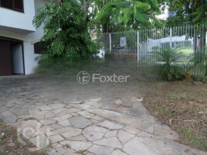 Image 31 - 866017