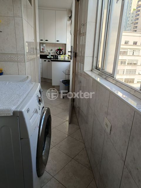 Image 9 - 866252