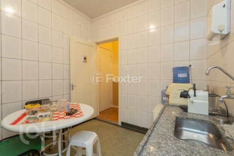 Image 22 - 866315