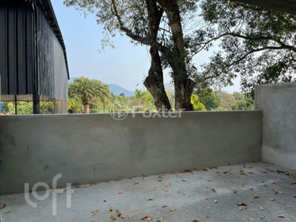 Image 6 - 866328