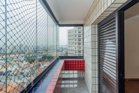 Image 22 - 866558