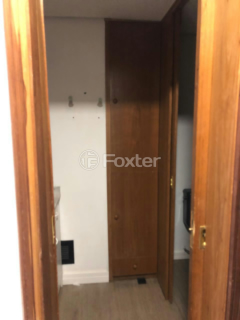 Image 12 - 866567