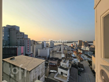 Image 4 - 866572