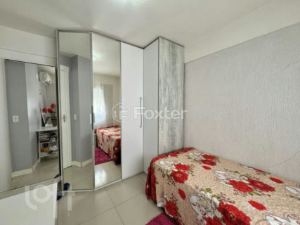 Image 21 - 866628
