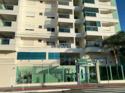 Image 14 - 866633