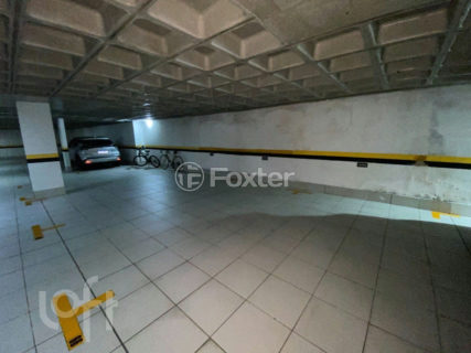 Image 80 - 866633