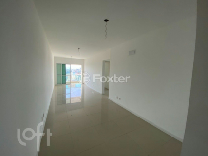 Image 27 - 866633