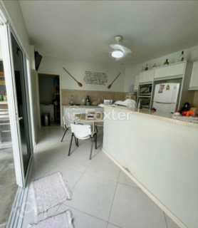 Image 7 - 866718