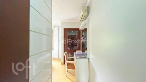 Image 44 - 866788