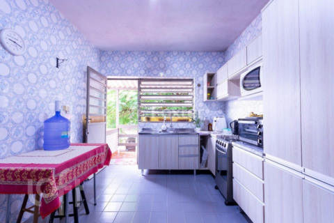 Image 9 - 866790