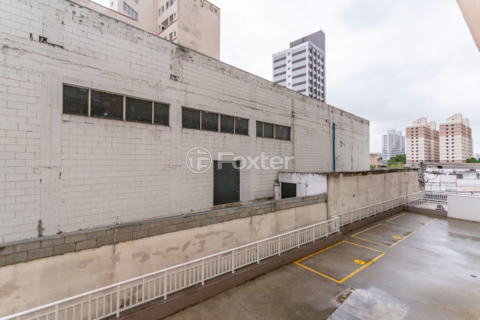 Image 11 - 866859