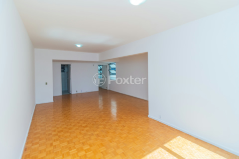 Image 7 - 866872