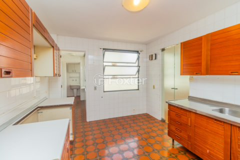 Image 31 - 866872