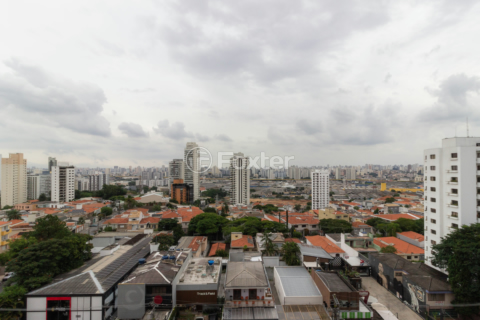 Image 6 - 866894