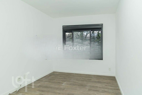 Image 8 - 866941