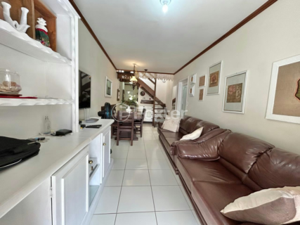 Image 3 - 866944