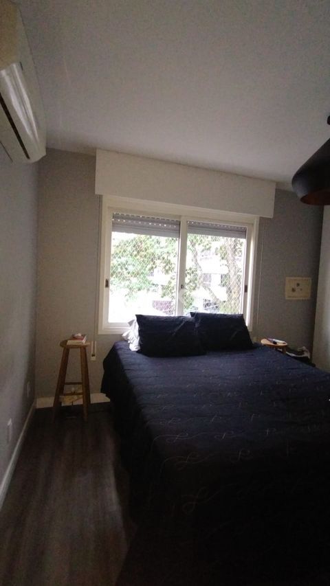 Image 6 - 866998
