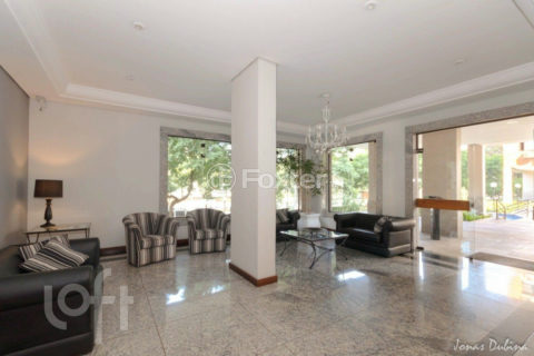 Image 32 - 867018