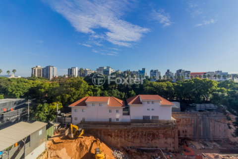 Image 4 - 867019