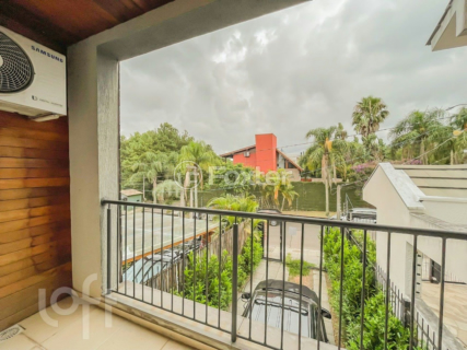Image 10 - 867056