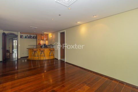 Image 8 - 867294