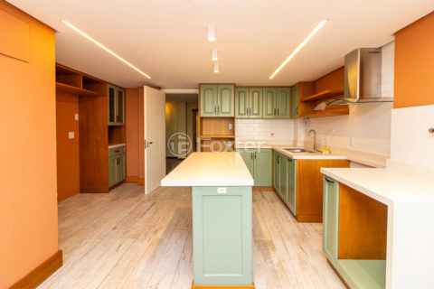 Image 35 - 867294