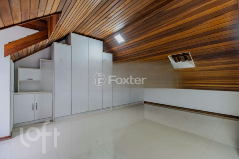 Image 10 - 867467