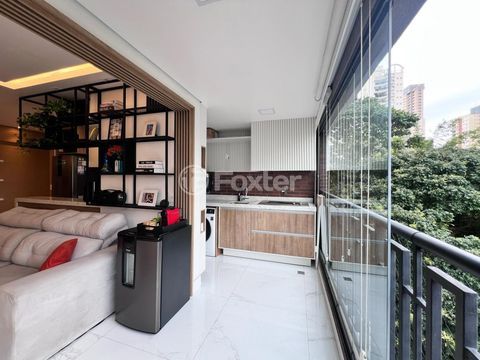 Image 6 - 867753