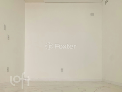 Image 7 - 867872